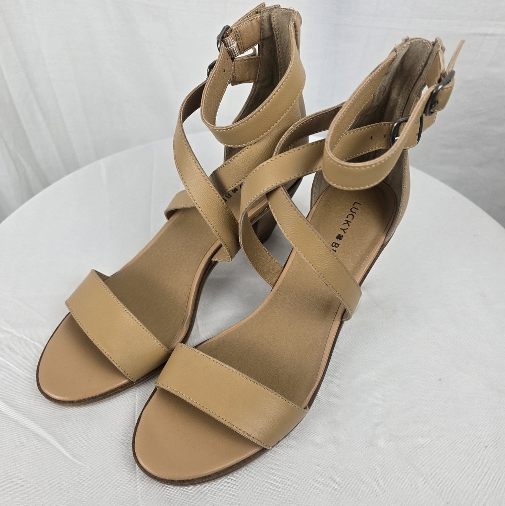 NWOT Lucky Brand Tan Leather Women's Strappy Sandals Sz 9.5M